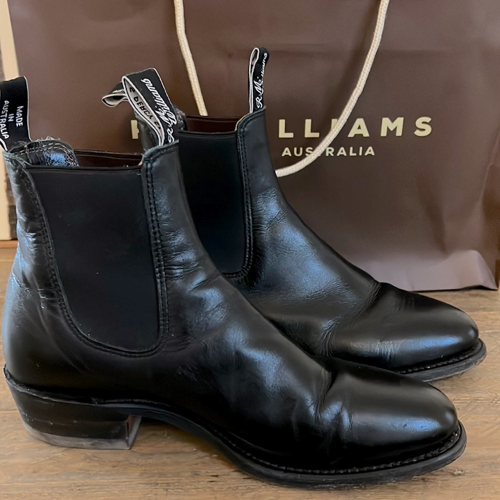 R.M. Williams Yearling black boots